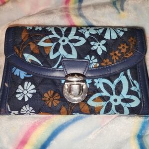 Vera Bradley ultimate wallet wristlet